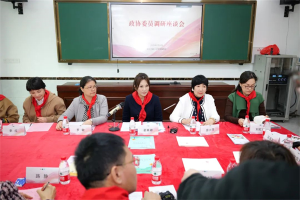 两会履职首日03.jpg/